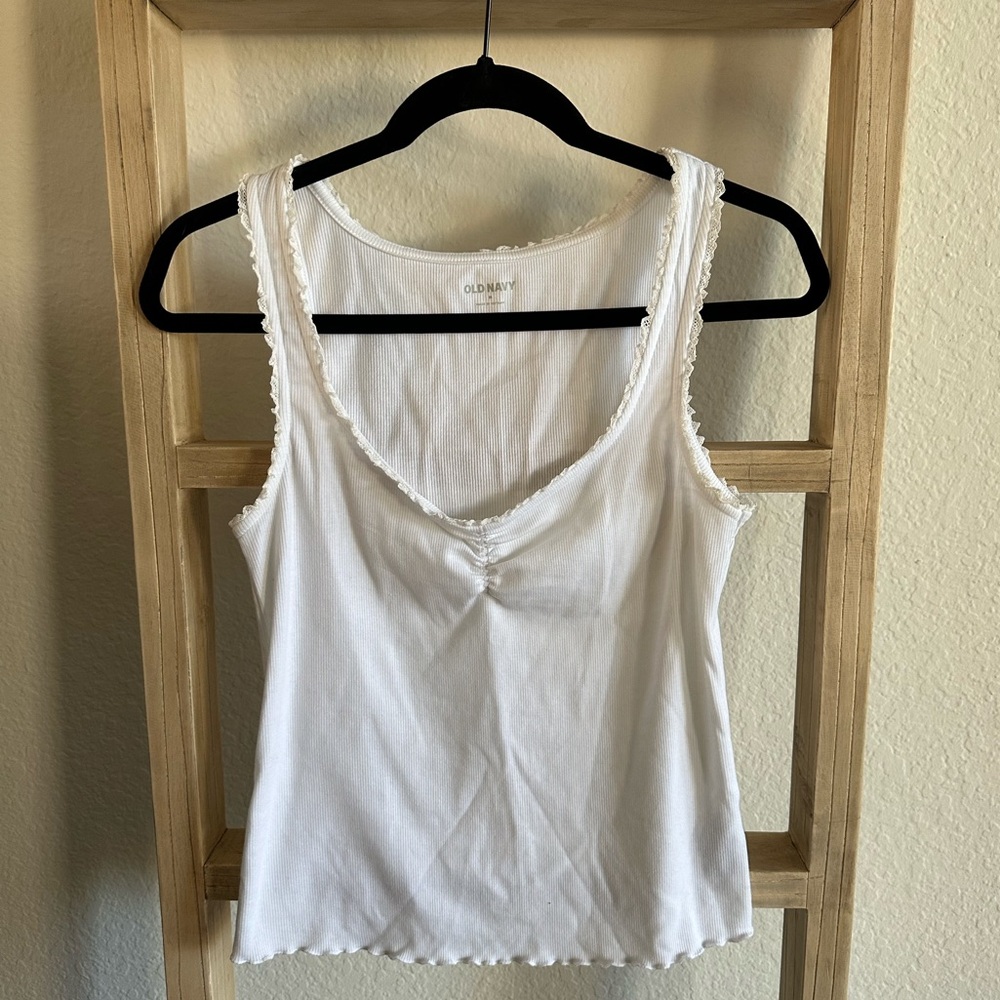 Old Navy white tank top- Size M worn once